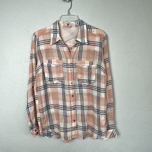 Kut From the Kloth Women's Plaid Semi Sheer Snap Button Up Top